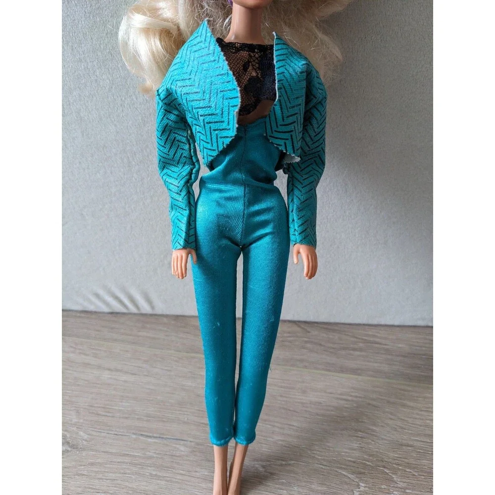 Vintage Barbie PARTY DAZZLE Fashion Mall 3098 Pink Stocking 1991 NO Doll READ